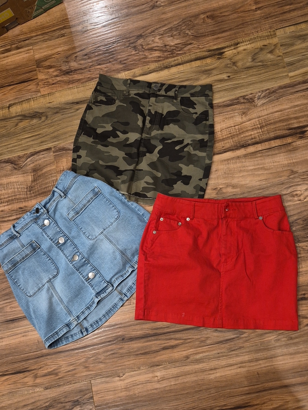 💙 3 Pc Bundle Of Mini Skirts (Garage, Suzy Shier, Forever 21)